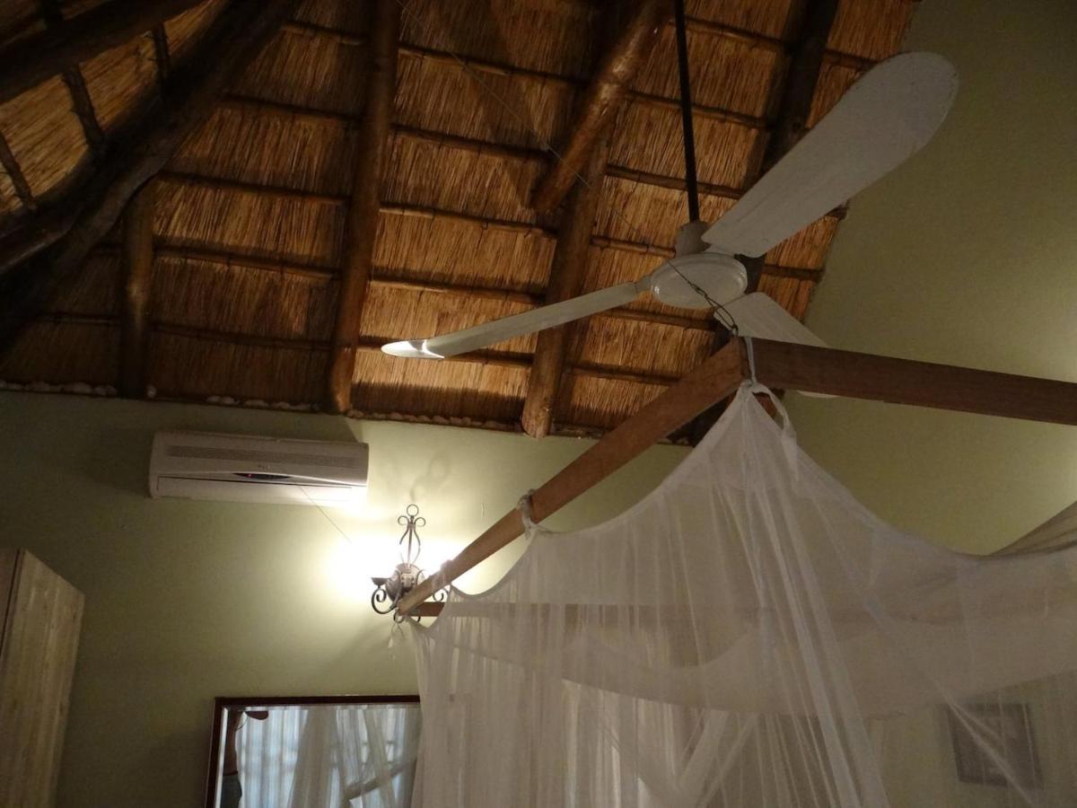 Lituba Place Marloth Park Exterior foto